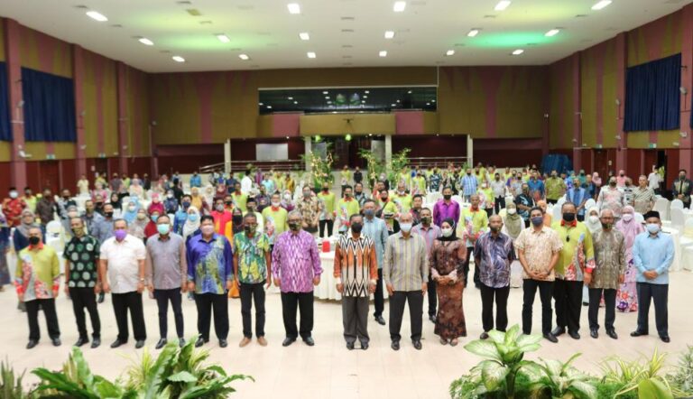 Majlis Penyampaian Anugerah Perkhidmatan Cemerlang & Anugerah Khidmat Setia