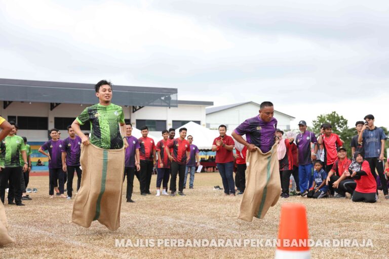 Hari Keluarga & Sukaneka 2025 Majlis Perbandaran Pekan Bandar Diraja