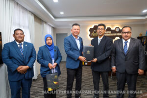 Majlis Menandatangani Pengakuan Menerima Jawatan oleh Saiful Bahari bin Ahmad Tajudin